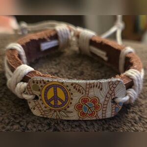 Vintage Style Peace Sign Bracelet